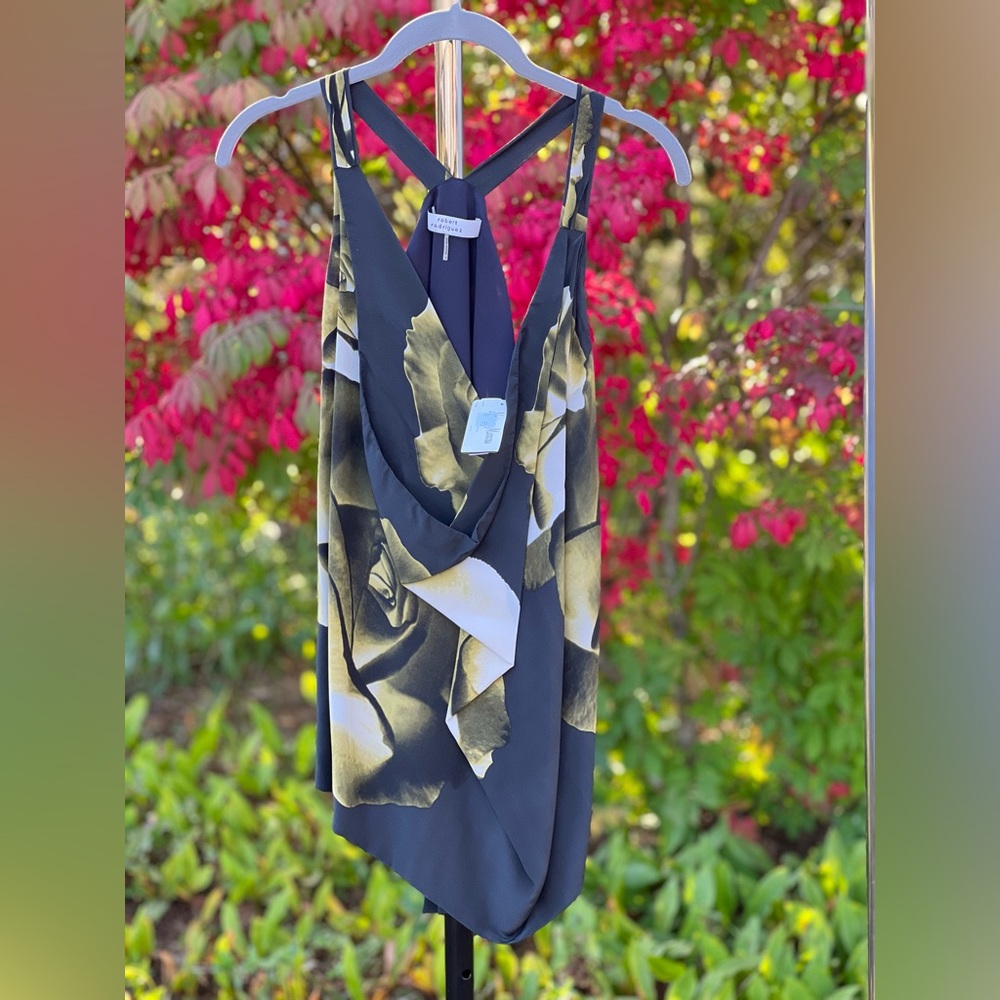 Robert Rodriguez Women’s Floral Rose Top